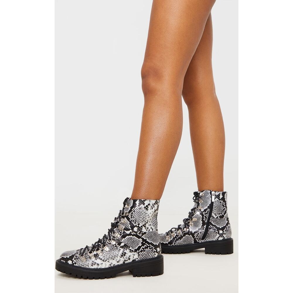 Linia Paolo Trinity Combat Lace-up Boot in Snake Size 8